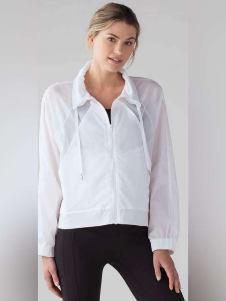 Lululemon In Depth Jacket White 4 | Minimalist Athletic Zip Up Activewear